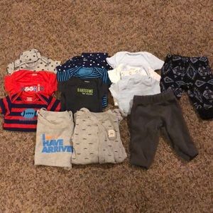 Lot of Newborn Boy Clothes - 13 pieces